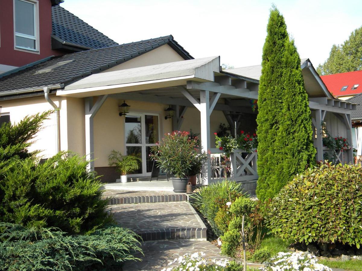 מלון Dahlewitz Gasthaus Ela מראה חיצוני תמונה